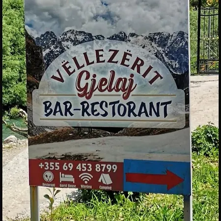 לינה וארוחת בוקר Vellezrit Gjelaj *